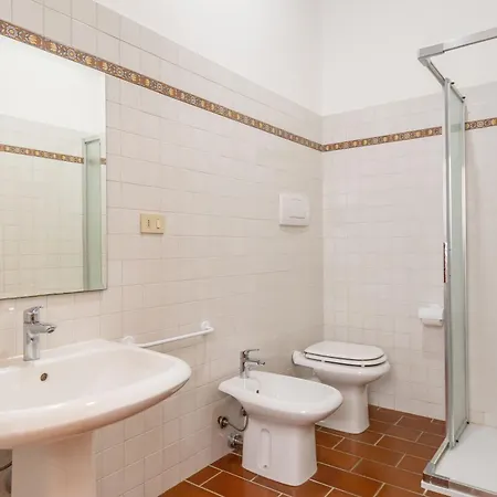 Apartament Bilocale Colombaccio *