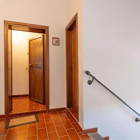 Apartament Bilocale Colombaccio *